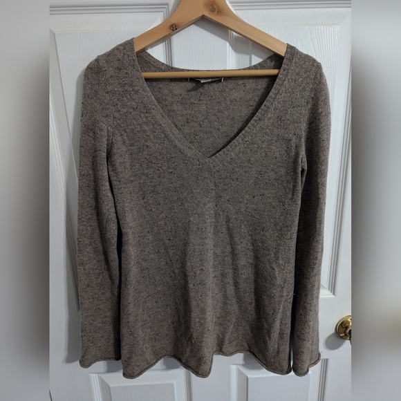 Autumn Cashmere Women's Small Sweater Brown V Neck Hole Flaw Long Sleeve Top - Picture 1 of 4